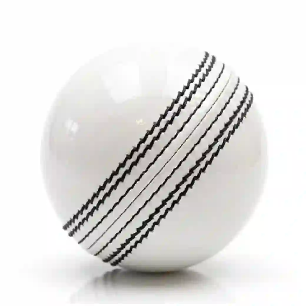 Best Cricket Leather Ball for Professional Players & Cricket Coaching 50 Overs (Pack of 1) - Image 2